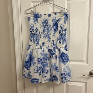 Hollister Romper - new with tags.